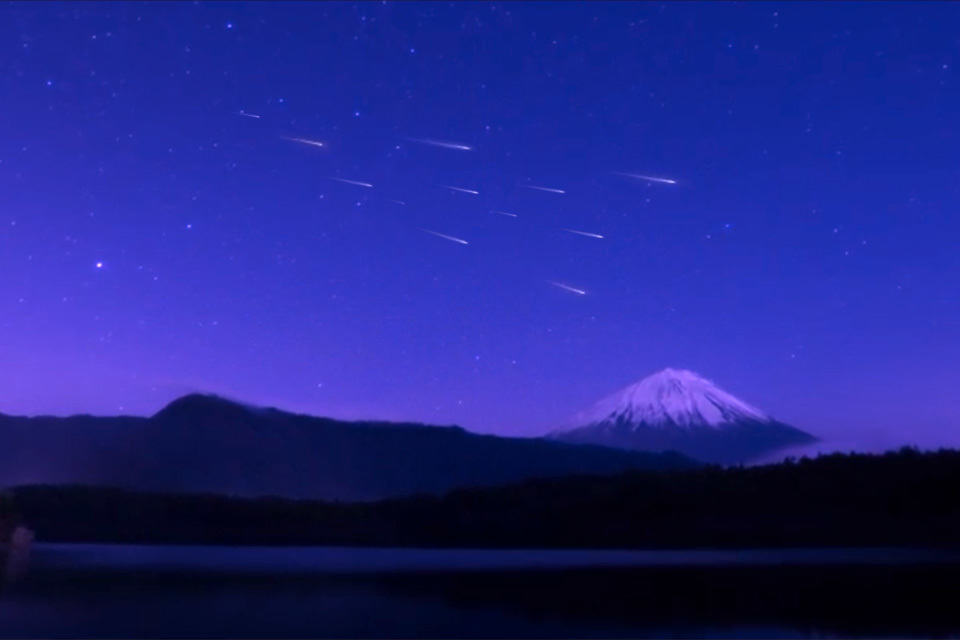 ”Sky Canvas Project” Manmade Meteor Shower by ALE