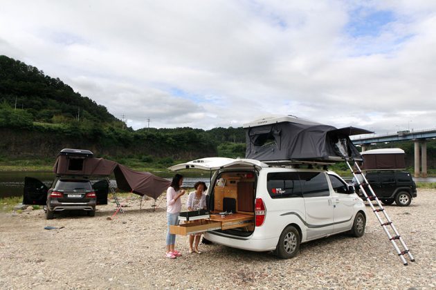 iKamper Hardtop One Expandable Roof Top Tent