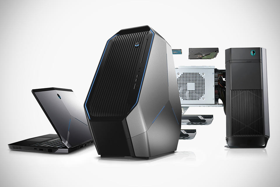 Walter Cunningham Lad os gøre det talent Alienware Unveiled A Host Of Updated Products At E3, Showoff VR Backpack -  SHOUTS