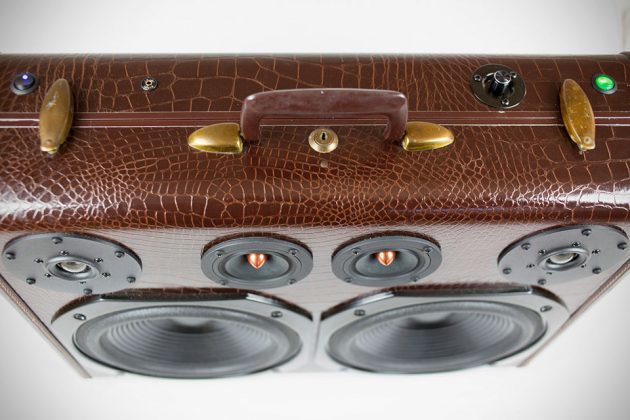 Virtuoso ‘Stuyvesant’ Vintage Suitcase Boombox