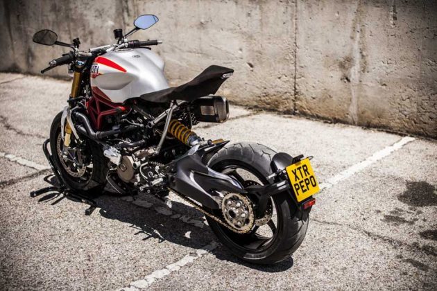 Ducati Monster 1200 S-based Siluro Superbike